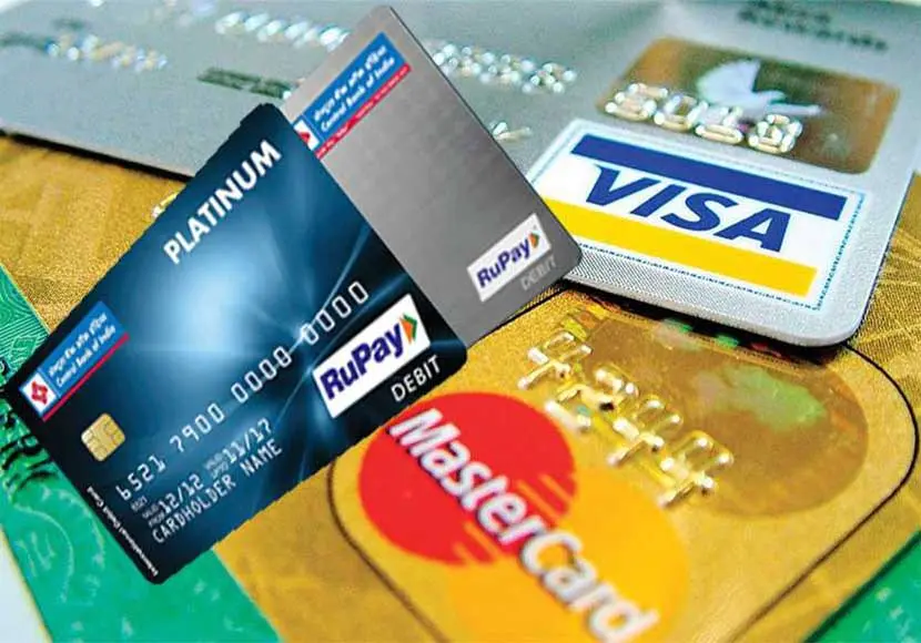 الفرق بين بطاقة الائتمان وبطاقة مسبقة الدفع وايهما مناسب لك؟