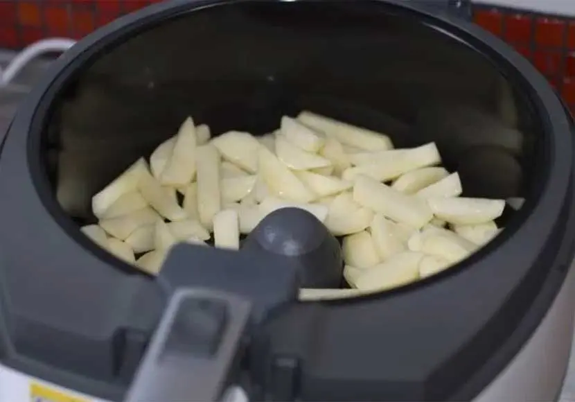 قلي البطاطس في قلاية ديلونجي fh1396